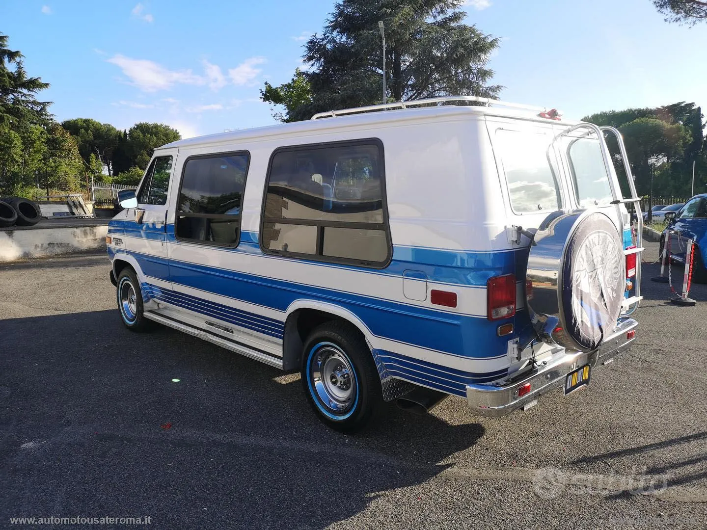 Chevrolet Van 1991 photo 3
