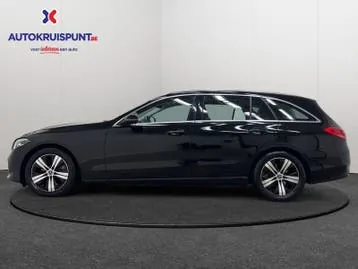 Mercedes-Benz C-Class 2023 photo 2