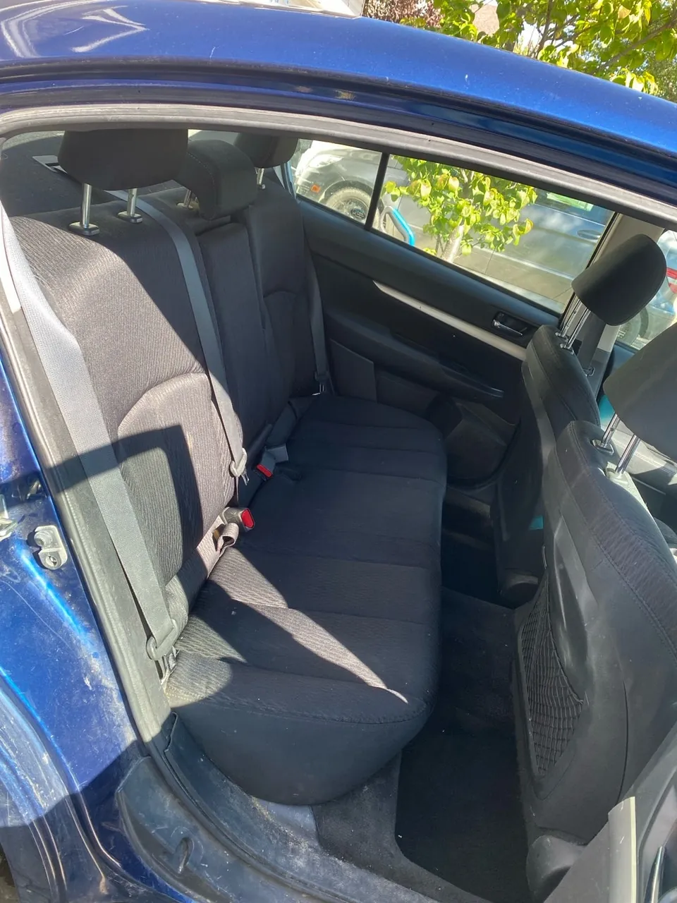Subaru Legacy 2011 photo 4