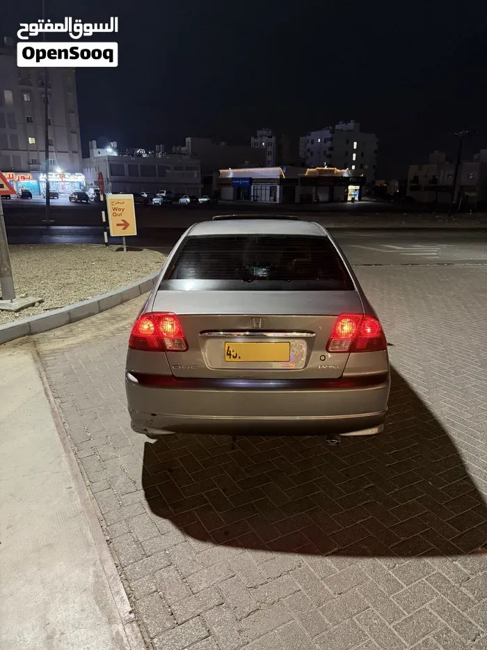 Honda Civic 2004 photo 4