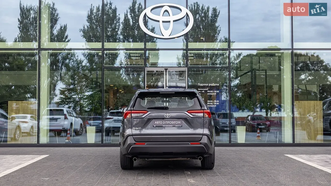 Toyota Rav4 2019 photo 4