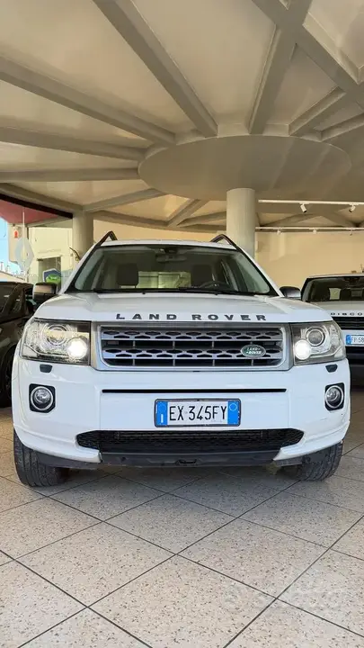 Land Rover Freelander 2014 photo 3