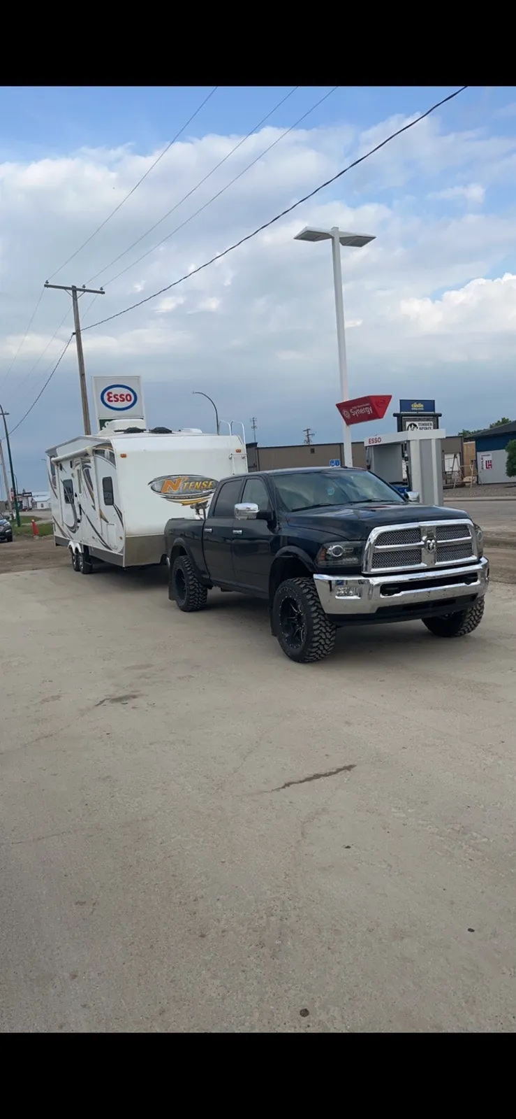 Dodge Cummins Longhorn 2014 photo 3