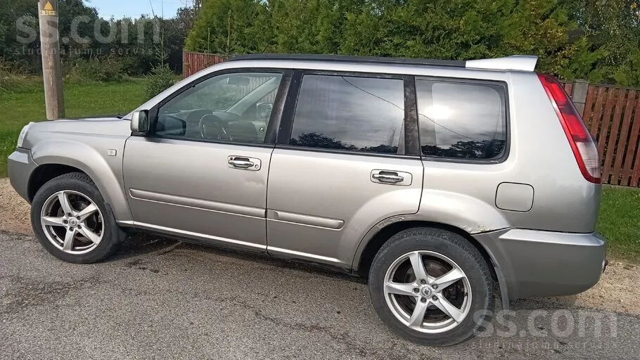 Nissan X-Trail 2005 photo 3