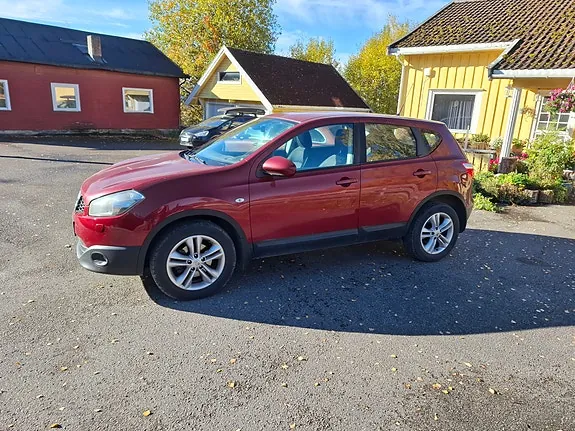 Nissan Qashqai 2013 photo 2