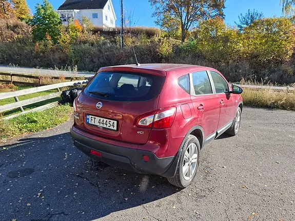 Nissan Qashqai 2013 photo 5