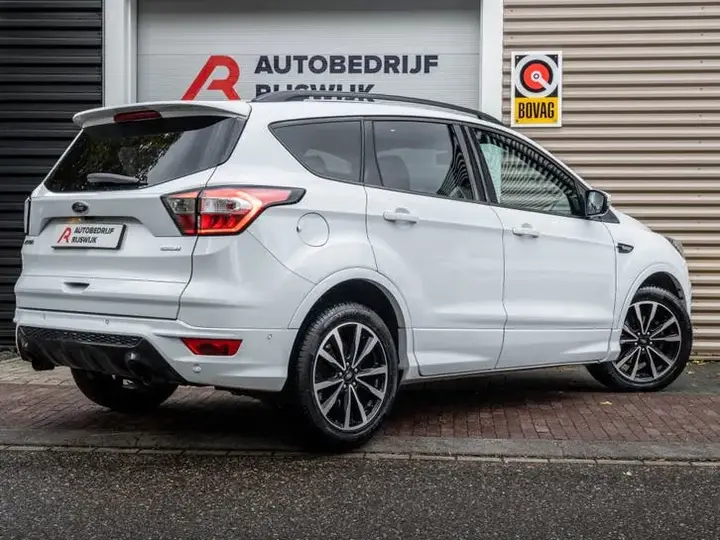 Ford Kuga 2018 photo 2