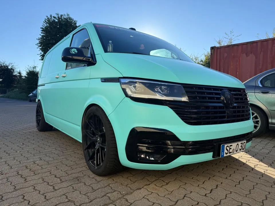 Volkswagen T6.1 Transporter