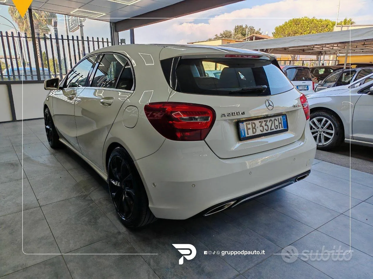 Mercedes-Benz A-Class 2015 photo 3