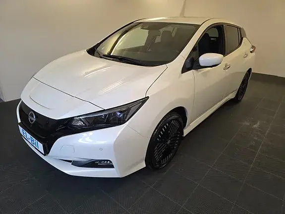 Nissan Leaf 2023 photo 5