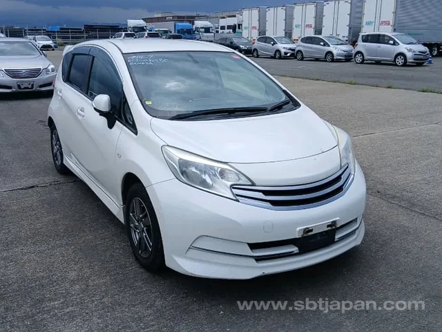 Nissan Note Rider