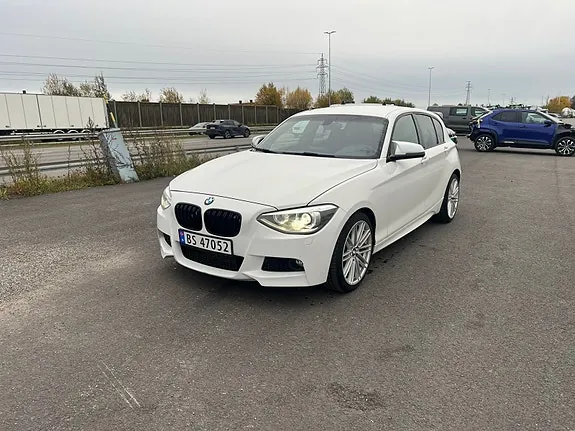 BMW 116D 2012 photo 2