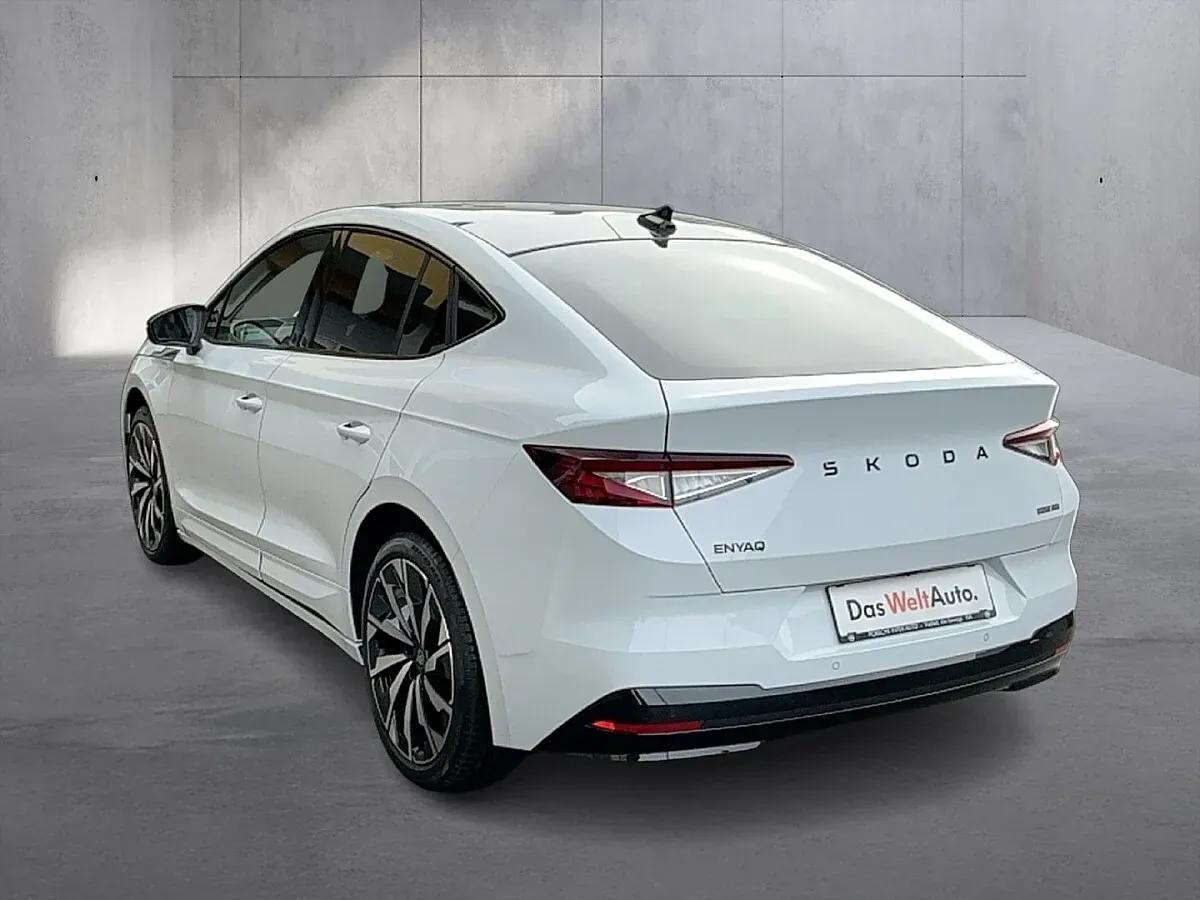Skoda Enyaq 2026 photo 3