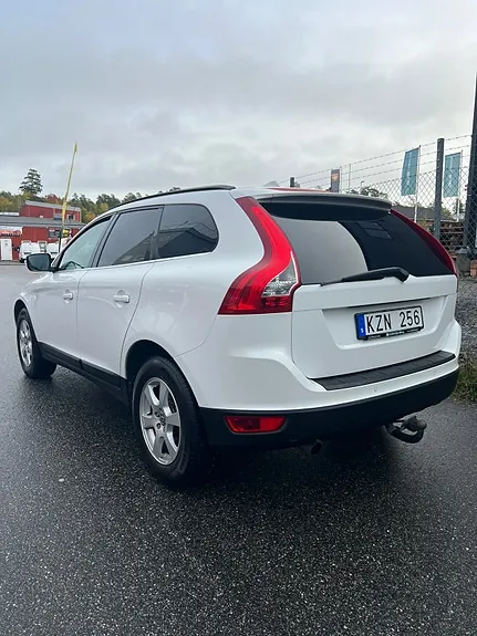 Volvo Xc60 2011 photo 2