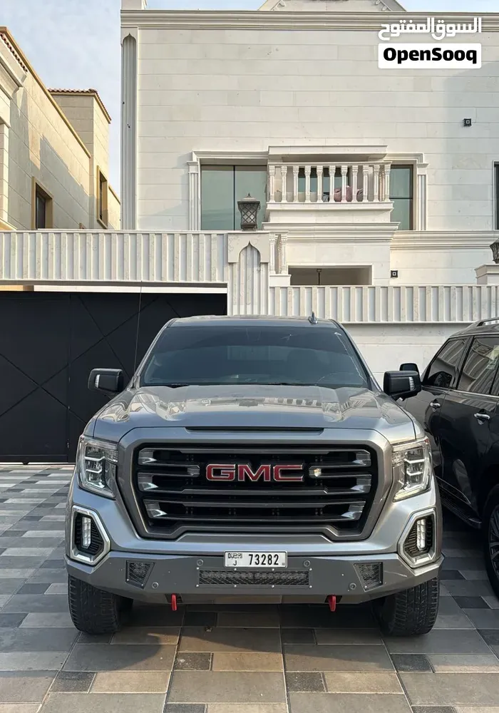 GMC Sierra 2022 photo 2