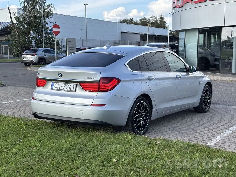 BMW 530 2010 photo 5