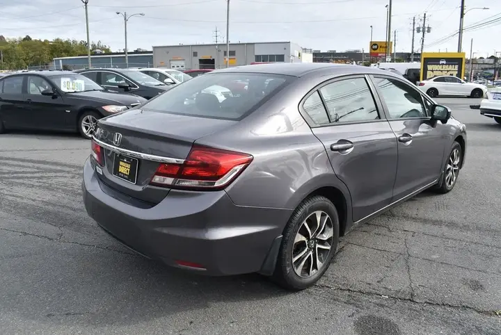 Honda Civic 2015 photo 4