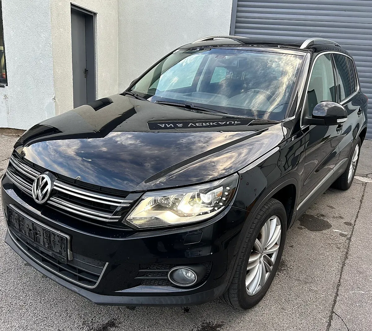 Volkswagen Tiguan 2012 photo 3