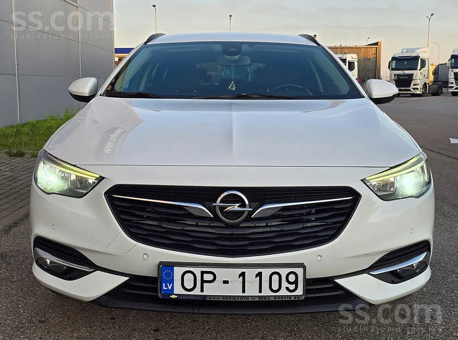 Opel Insignia 2017 photo 2