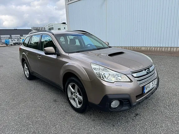 Subaru Outback 2013 photo 3