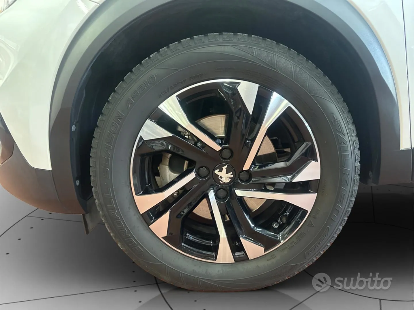 Peugeot 2008 2021 photo 5