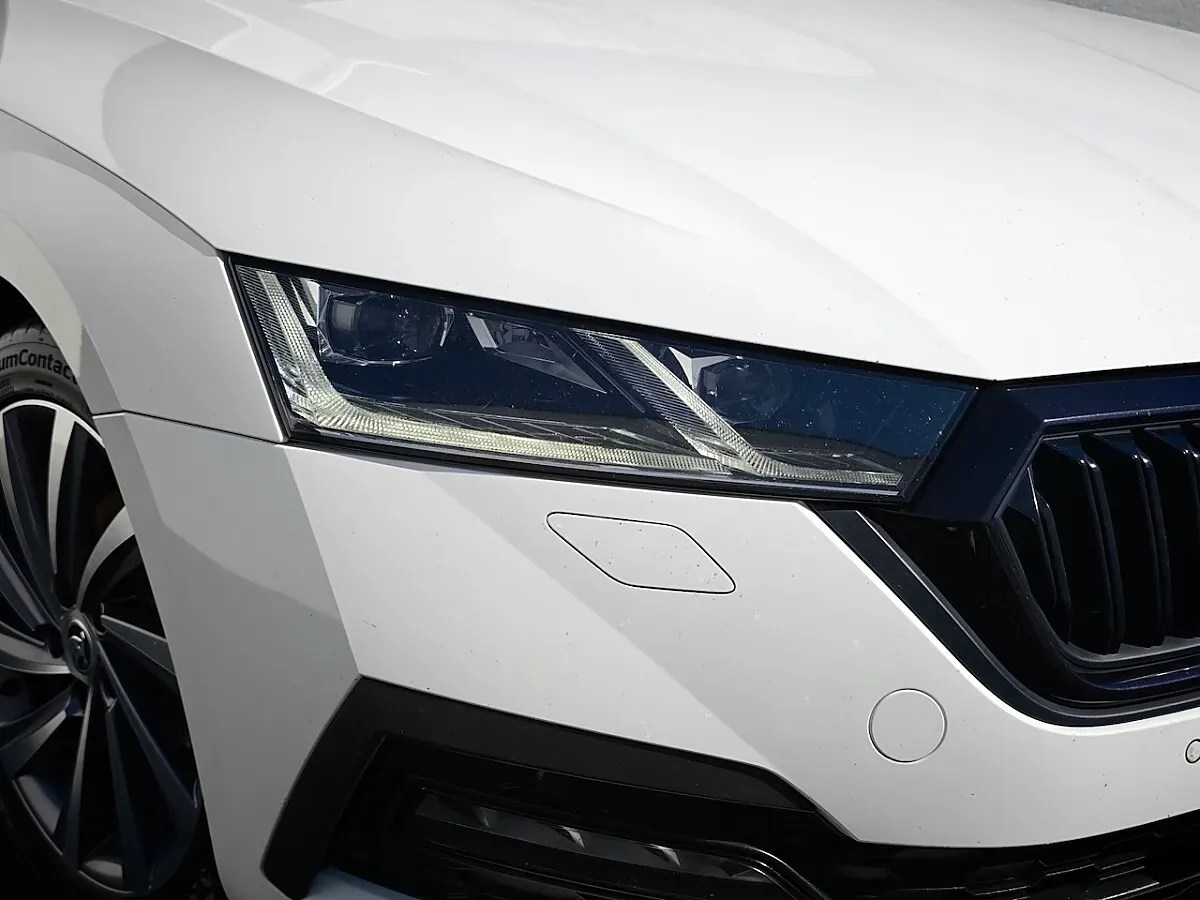 Skoda Octavia 2021 photo 3