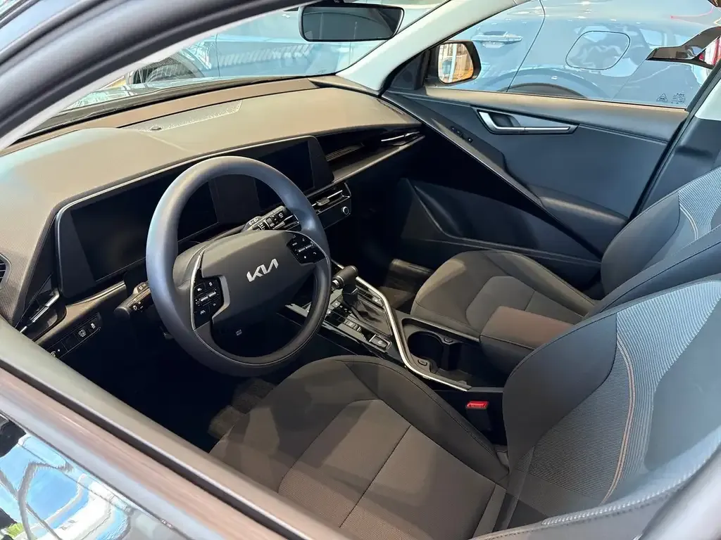 Kia Niro 2026 photo 5
