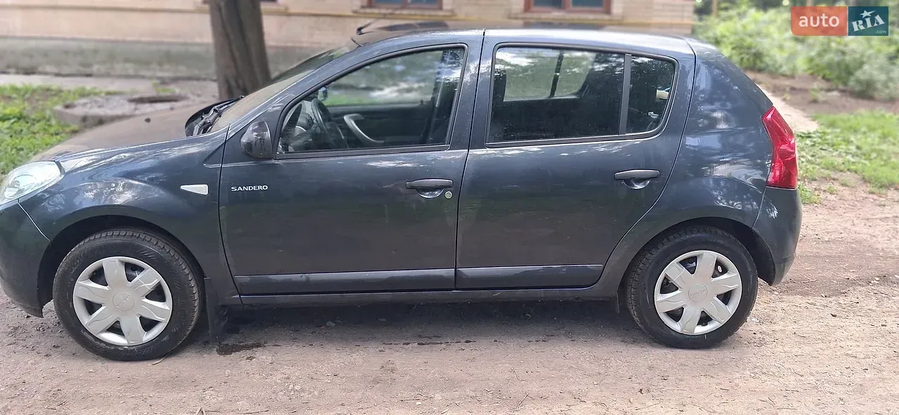 Dacia Sandero 2009 photo 5