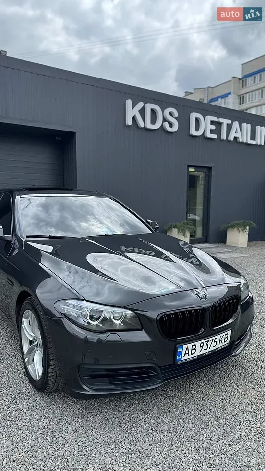 BMW 5 Series 2014 photo 3