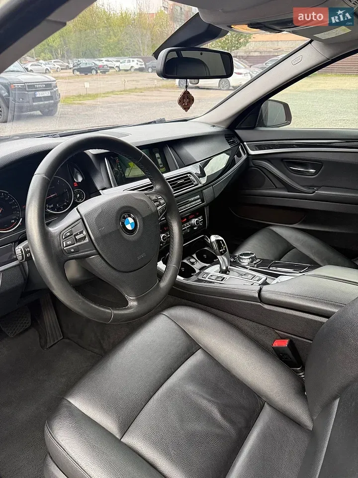 BMW 5 Series 2014 photo 5