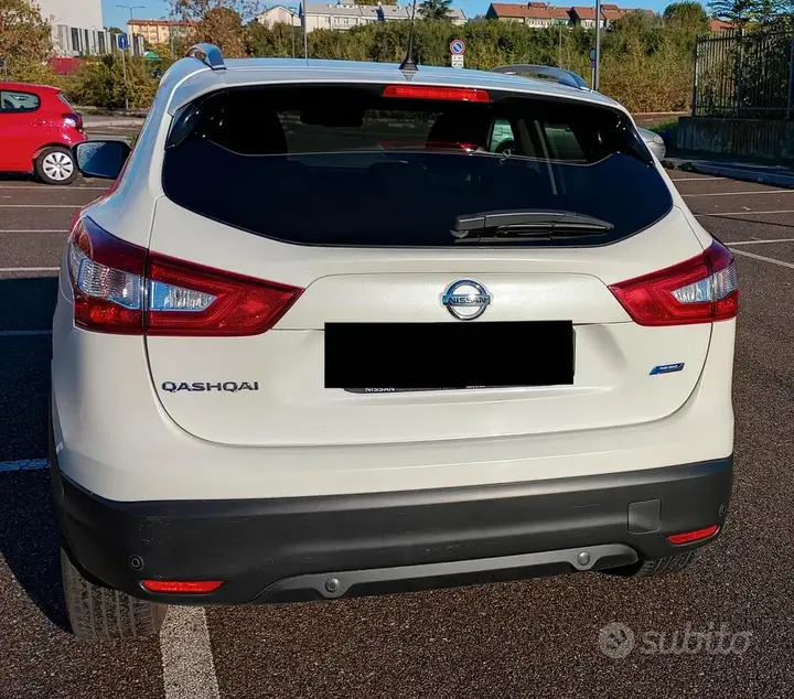 Nissan Qashqai 2015 photo 4