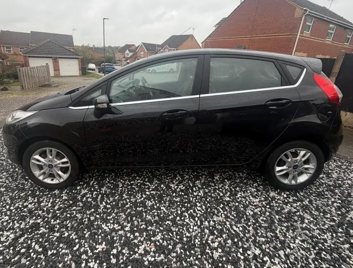 Ford Fiesta 2016 photo 5