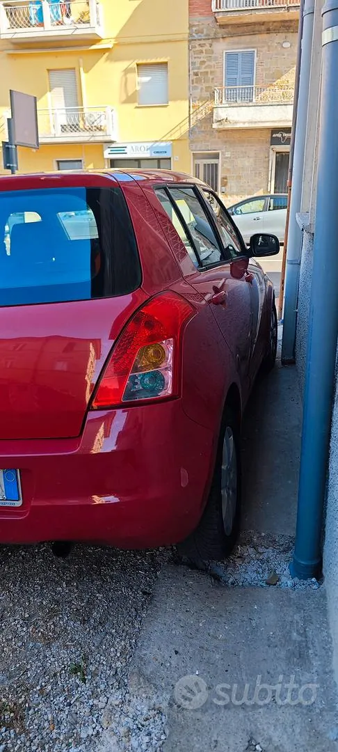 Suzuki Swift 2008 photo 2