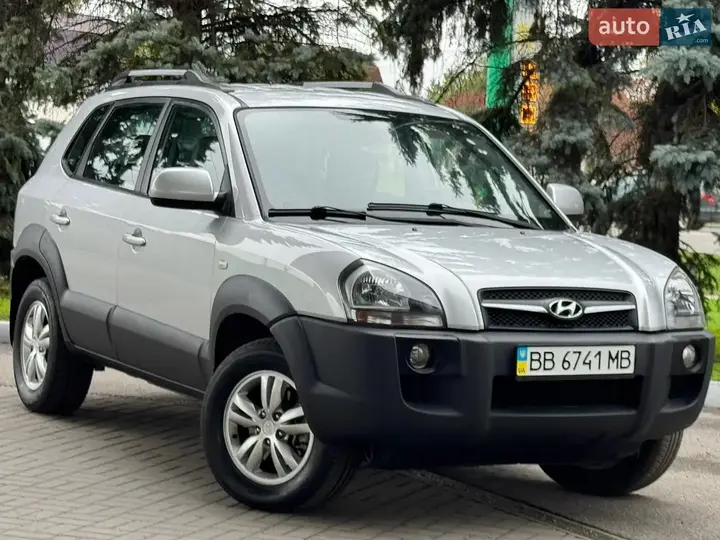 Hyundai Tucson 2011 photo 3