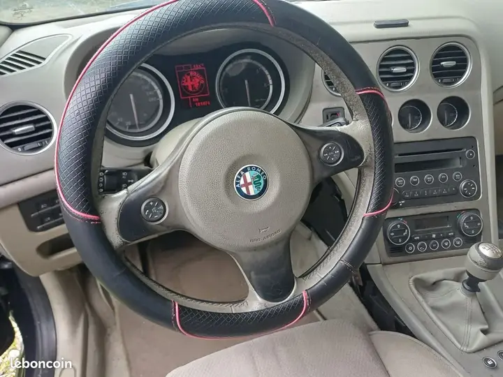 Alfa Romeo 159 2006 photo 3