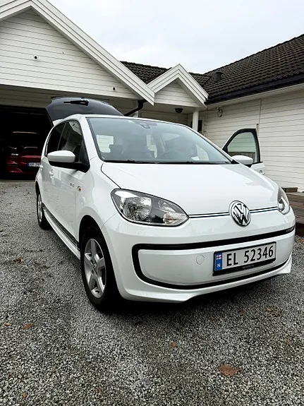 Volkswagen E-Up! 2015 photo 3