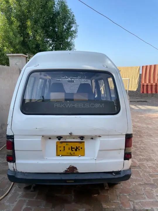 Suzuki Bolan