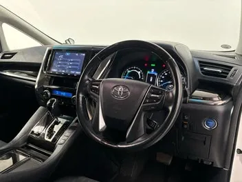 Toyota Alphard 2018 photo 4