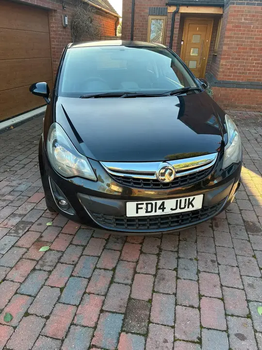 Vauxhall Corsa 2014 photo 2