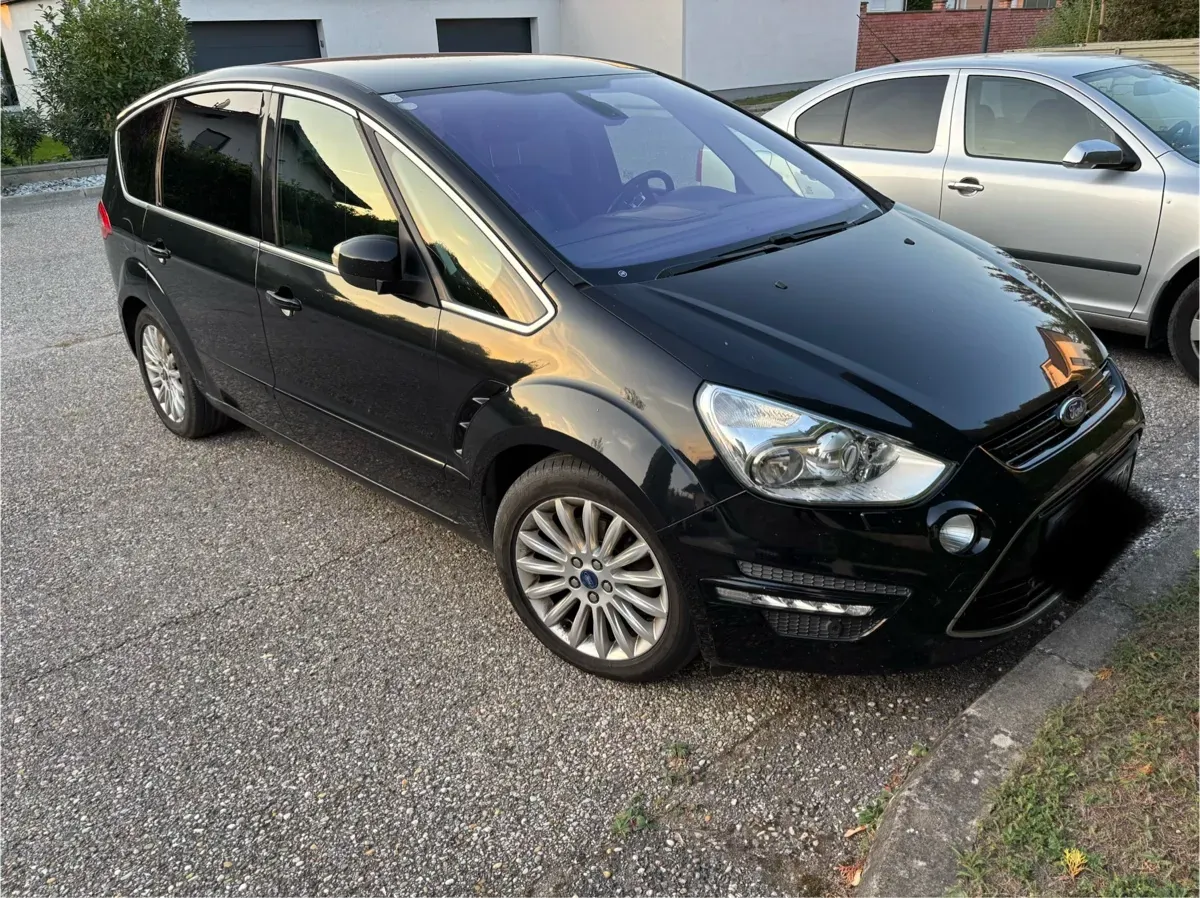 Ford S-Max