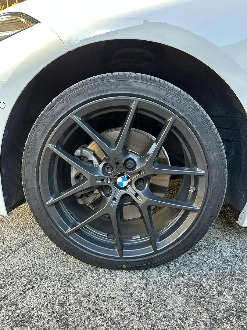 BMW 1 Series 2021 photo 3