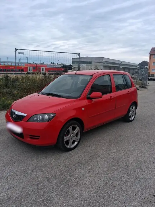 Mazda 2