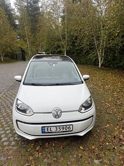 Volkswagen E-Up! 2014 photo 3
