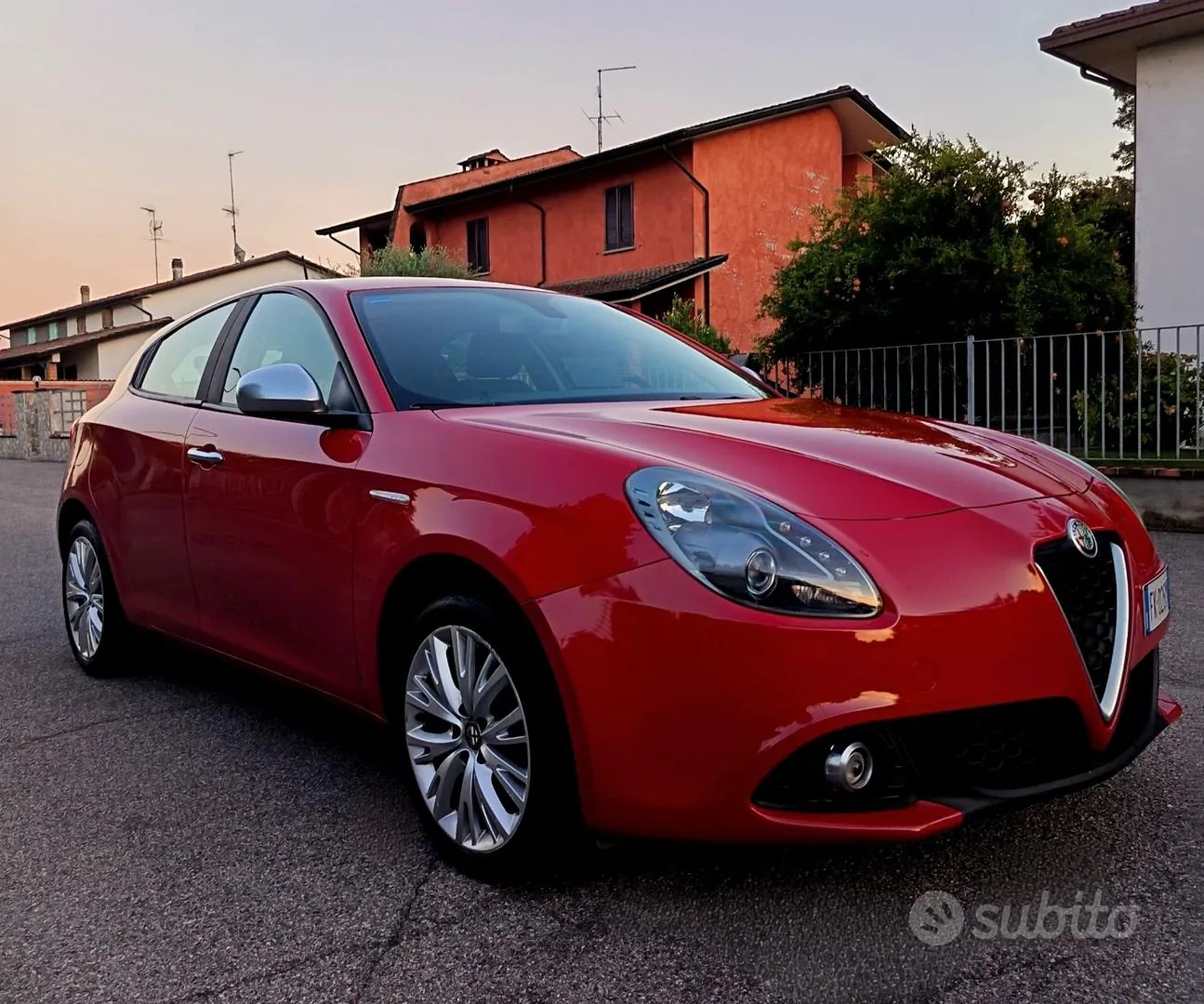 Alfa Romeo Giulietta 2017 photo 2