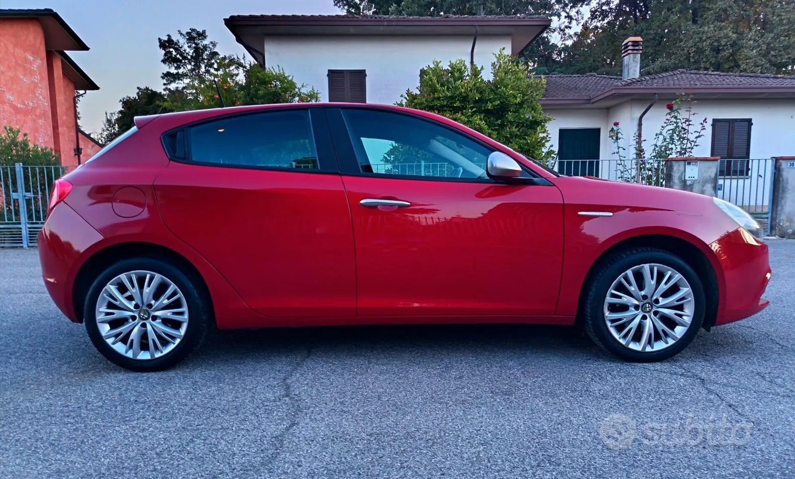 Alfa Romeo Giulietta 2017 photo 4