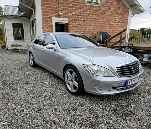 Mercedes-Benz S500 2006 photo 2