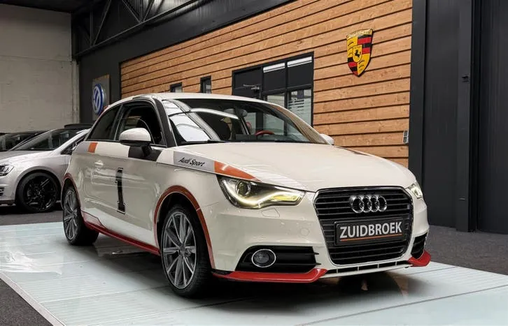 Audi A1 2011 photo 3