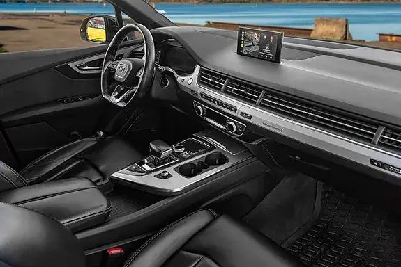 Audi Q7 2018 photo 5