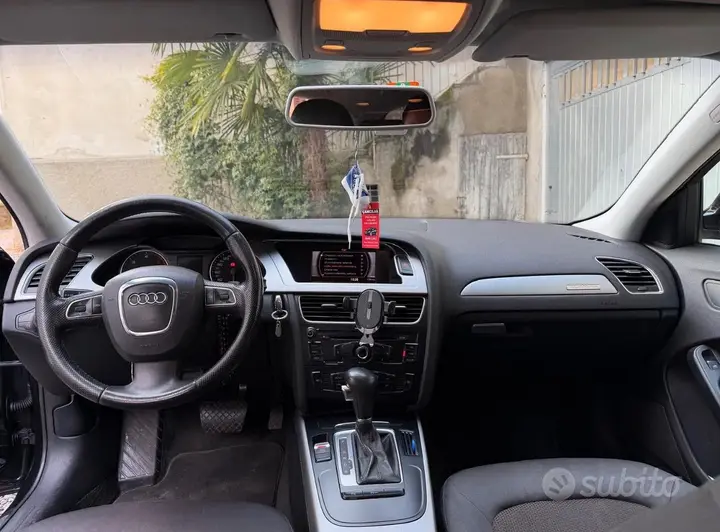 Audi A4 Allroad 2010 photo 5