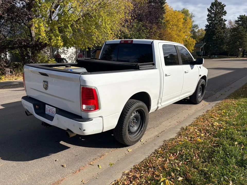 Ram 1500 2015 photo 3